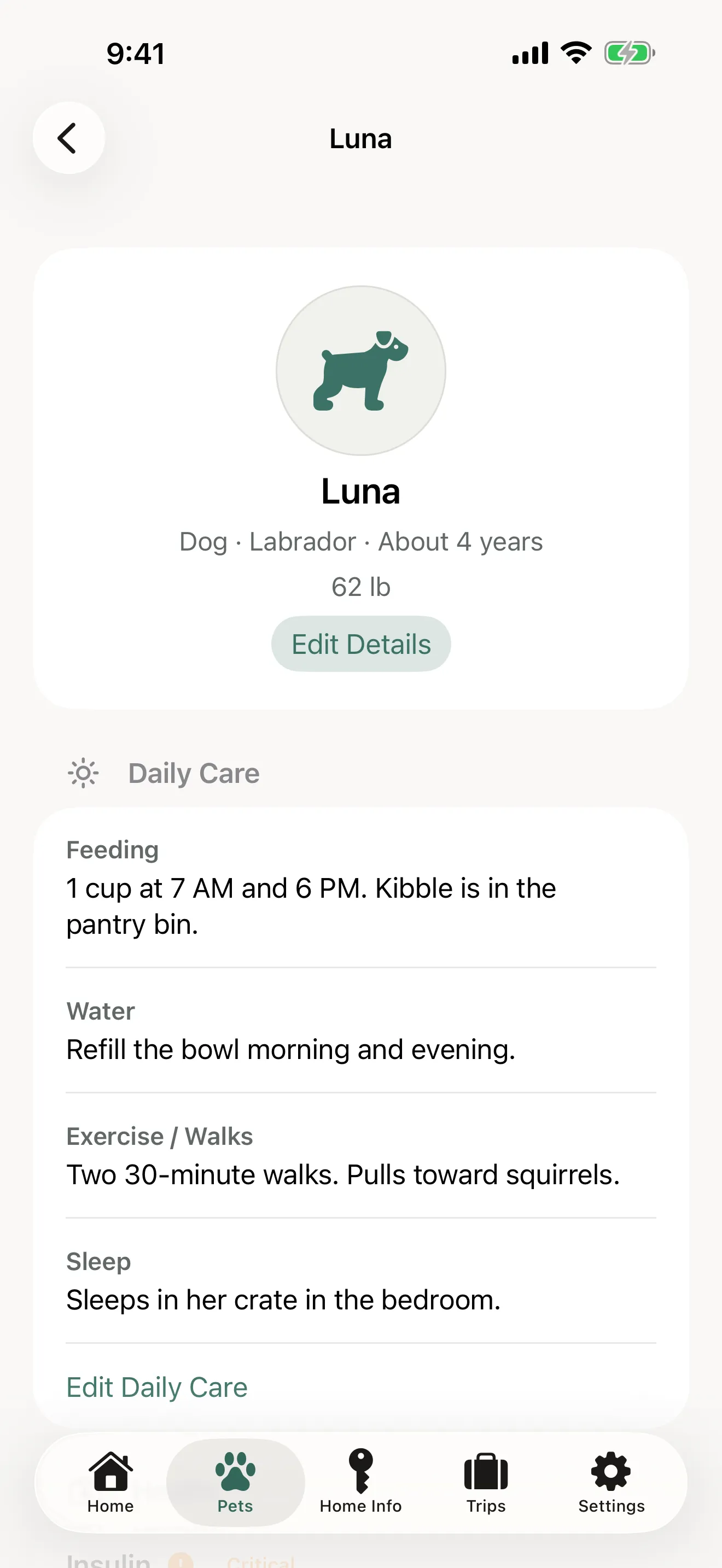 A pet profile for Luna showing her feeding, walks and medication.